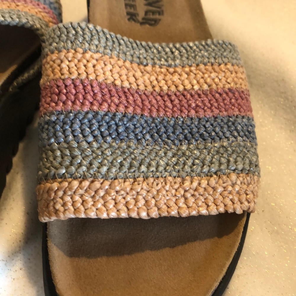Shoes - Picture 4 of 5